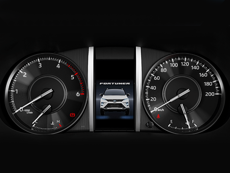 Toyota Fortuner 2.7 V Toyota Fortuner 2.7 V